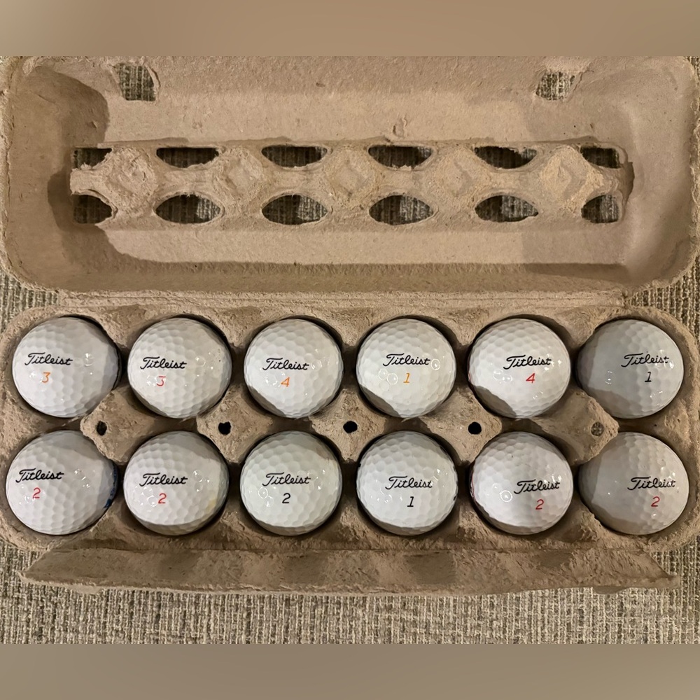 Titleist used Golf Balls - Grade 4A